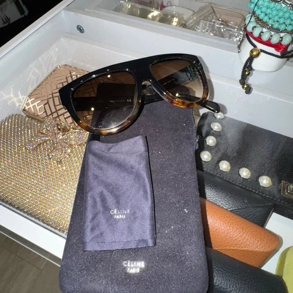 Celine Tortoise Shell Sunglasses - Picture 4 of 7